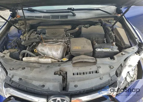 2015 Toyota Camry Le z USA, uszkodzony, nr VIN 4T1BF1FK7FU906343